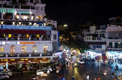 Dong Kinh Nghia Thuc Square