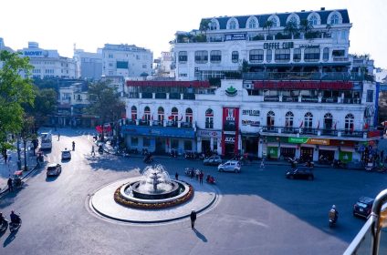 Dong Kinh Nghia Thuc Square