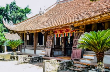 Duong Lam Ancient Village