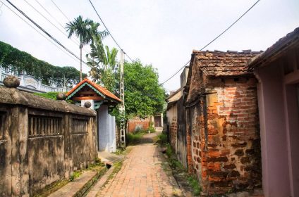 Duong Lam Ancient Village