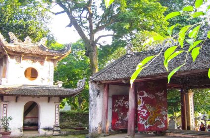 Duong Lam Ancient Village