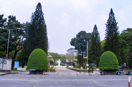 Le Van Tam Park