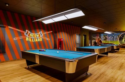 Meow Billiards Club