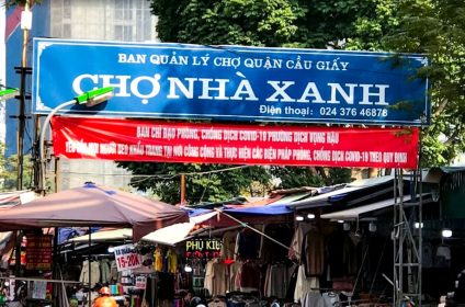 Nha Xanh Night Market