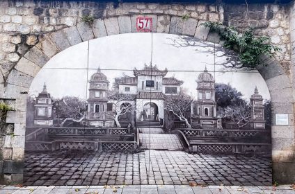 Phung Hung Mural Street