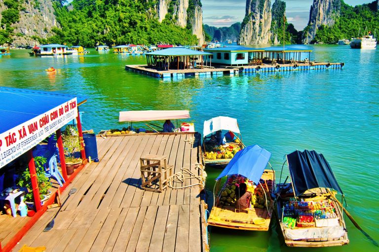 Einkaufen in der Halong-Bucht - Vietnam Reiseführer - Travel S Helper