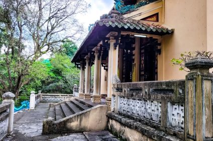 Temple Of Hung King