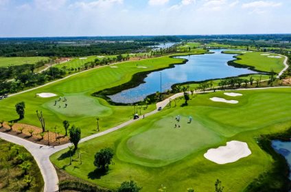 West Lakes Golf & Villas