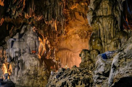 Huong Tich Cave