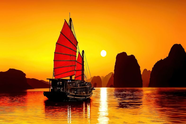 Festivals In Ha Long Bay - Ha Long Bay, Vietnam - Travel S Helper