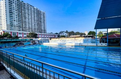 Lam Son Swimming Pool