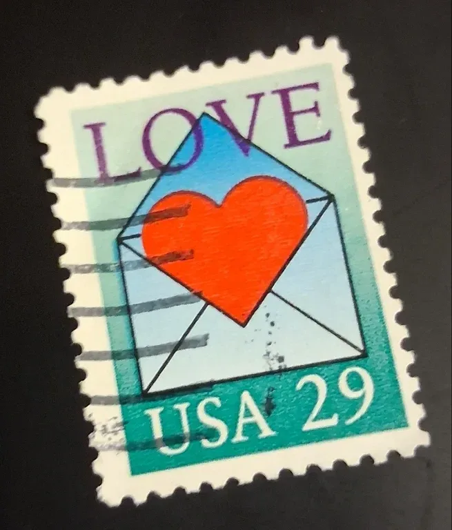 United States 1992 29 cents Love Envelope 29c stamp, photographed by a collector