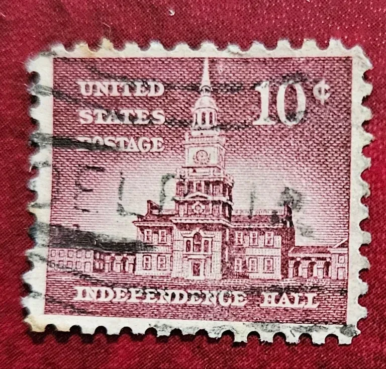 United States 1956 10c Independence Hall stamp, photographed by a collector