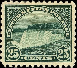 United States 1922 25 cents Niagara Falls stamp, photographed by a collector
