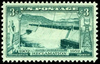 United States 1952 3c Grand Coulee Dam stamp, photographed by a collector