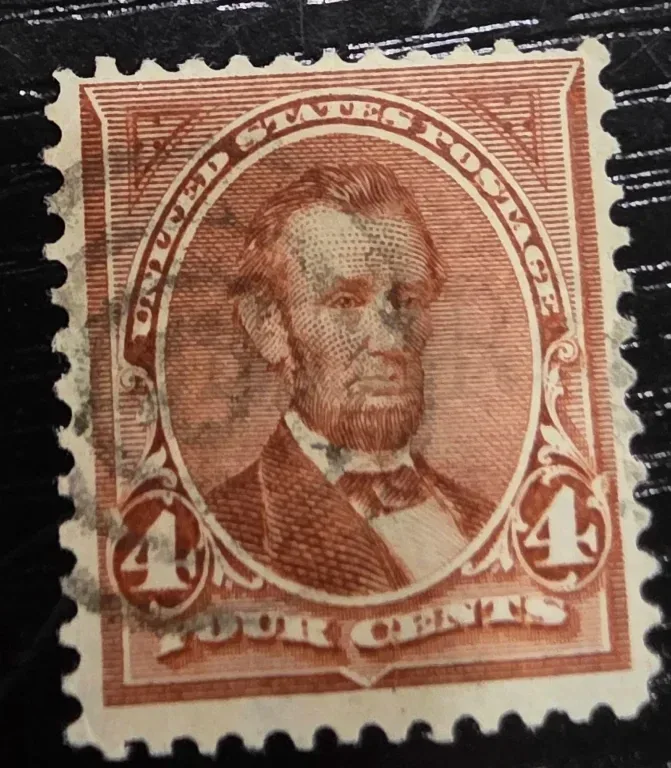 United States 1898 4c Lincoln stamp, photographed by a collector