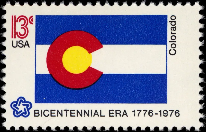 United States 1976 13c Colorado Bicentennial stamp, photographed by a collector