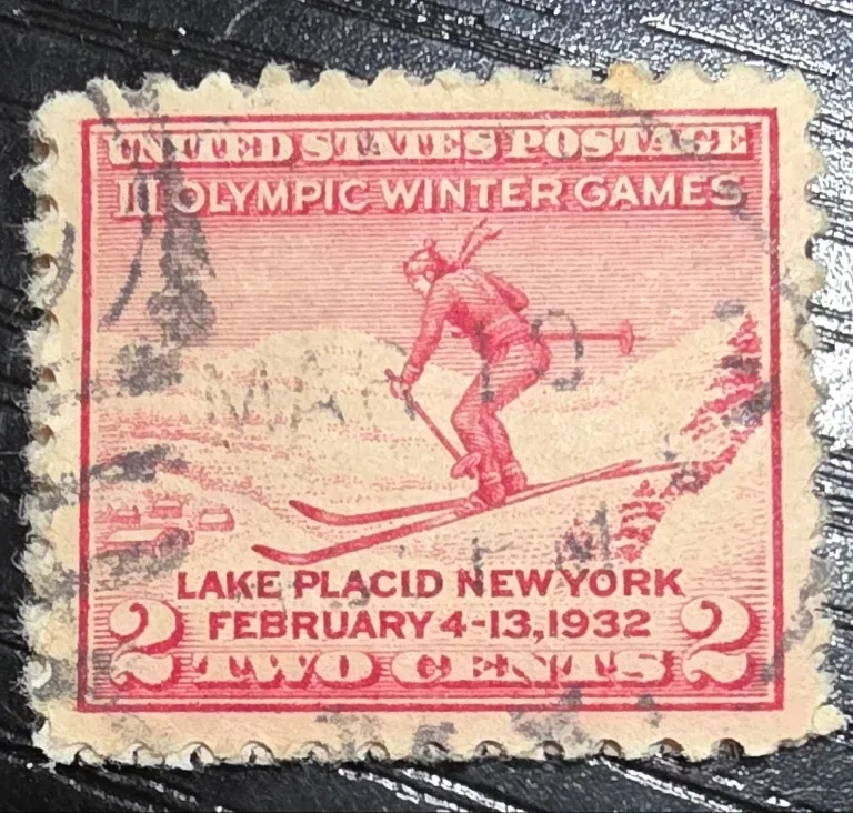 United States 1932 2c III Olympic Winter Games Lake Placid U.S stamp, photographed by a collector
