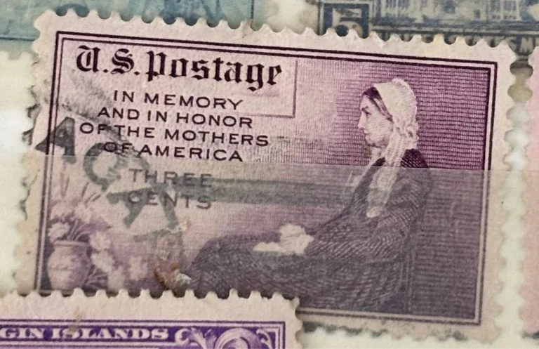 United States 1934 3c Whistler's Mother stamp, photographed by a collector