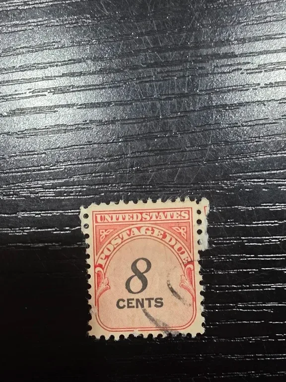 United States 1959 8 cents Postage Due 8c Carmine stamp, photographed by a collector