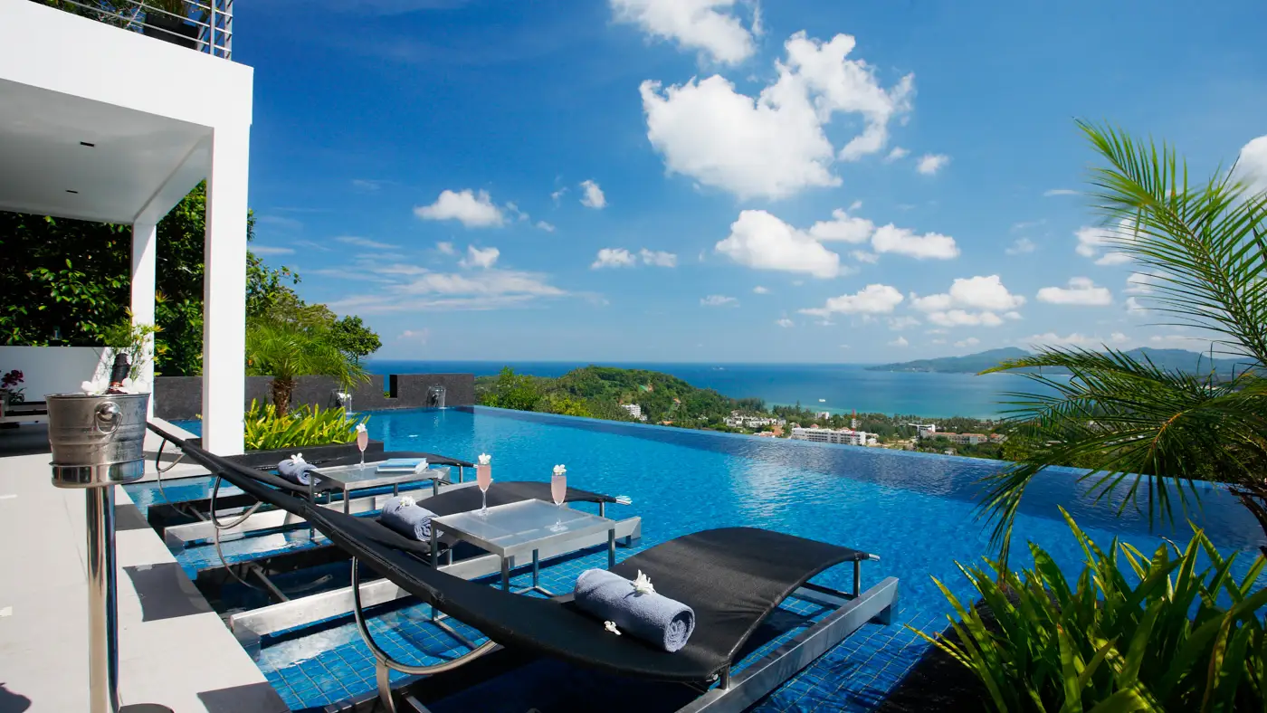 8BR Ultra Luxury villa in Phuket