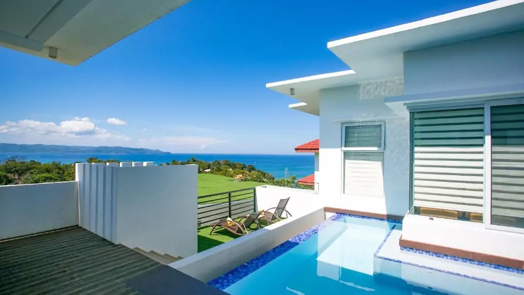 Luxurious 4 Bedroom Villa in Boracay