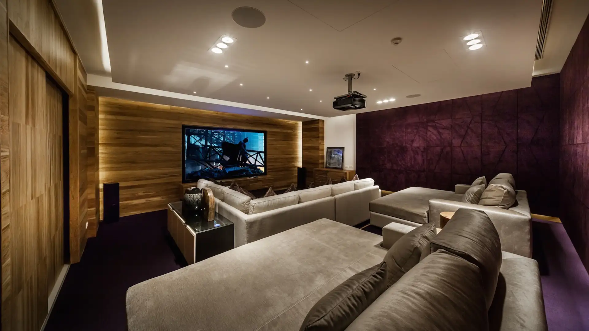 Private 7 BR Luxury Villa in Phuket