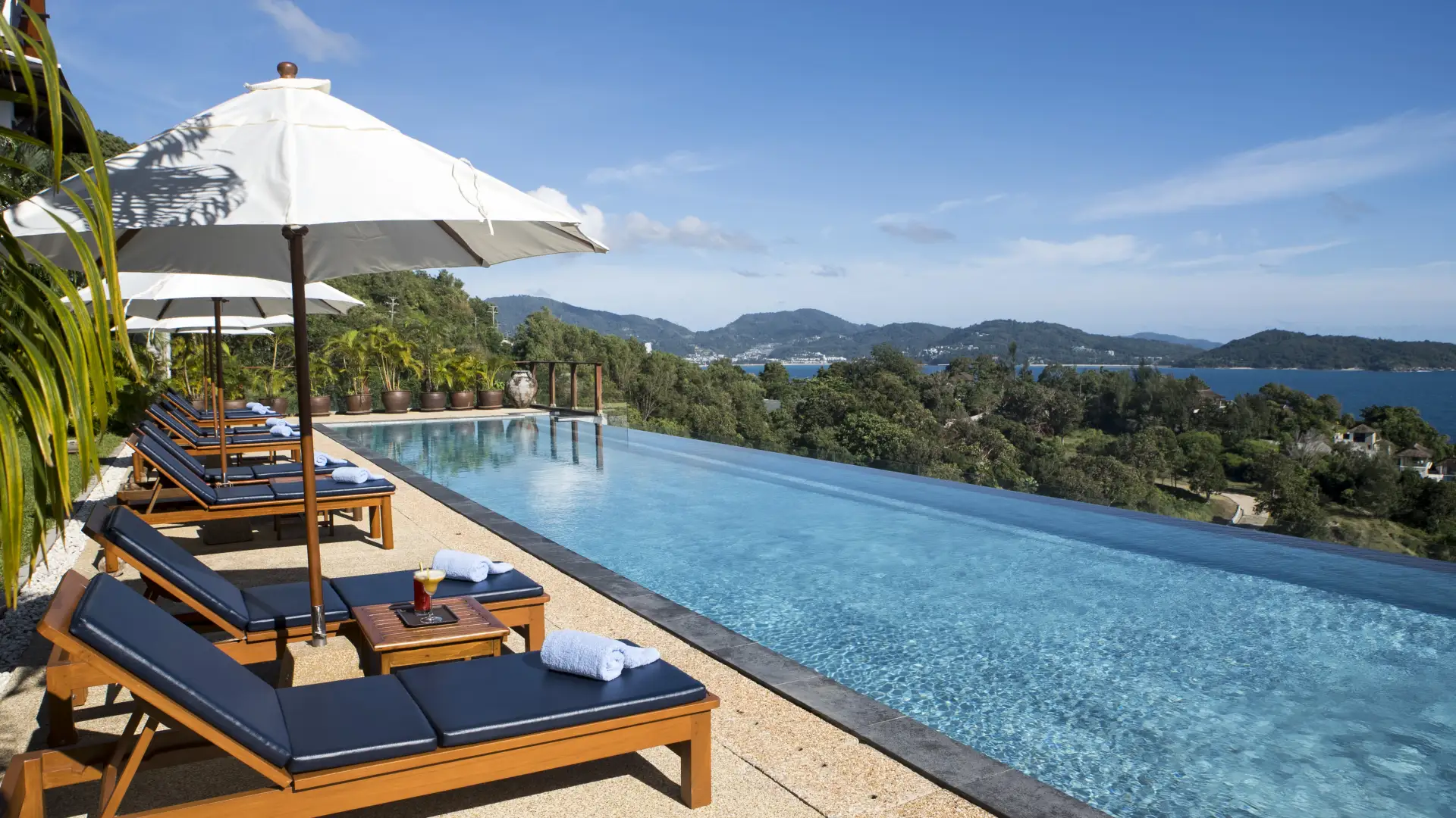 Beautiful 8 BR luxury Villa in Phuket