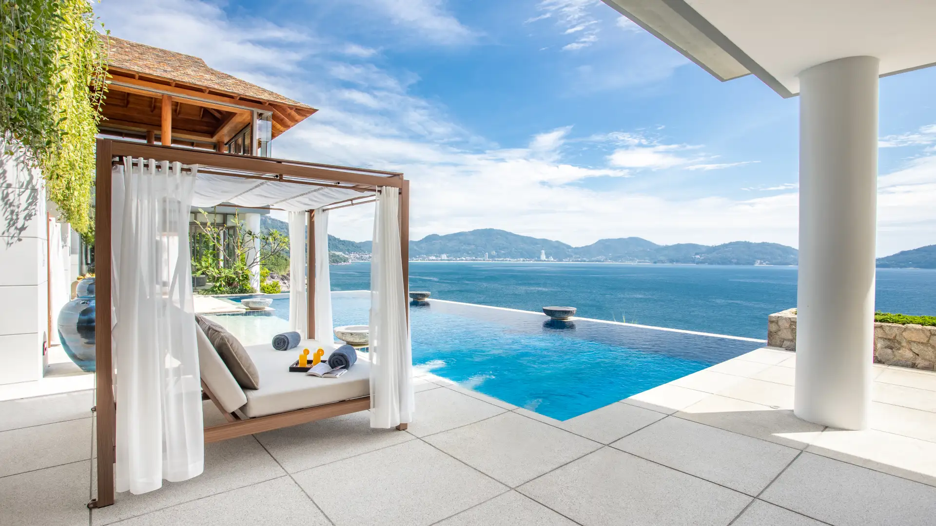 Pool Balcony - Villa Chelay