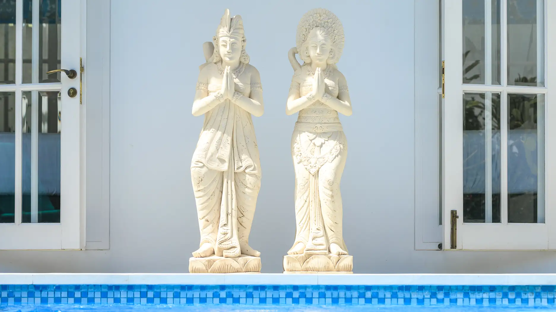 Private outdoor pool with tropical garden at Villa Ley Double Six