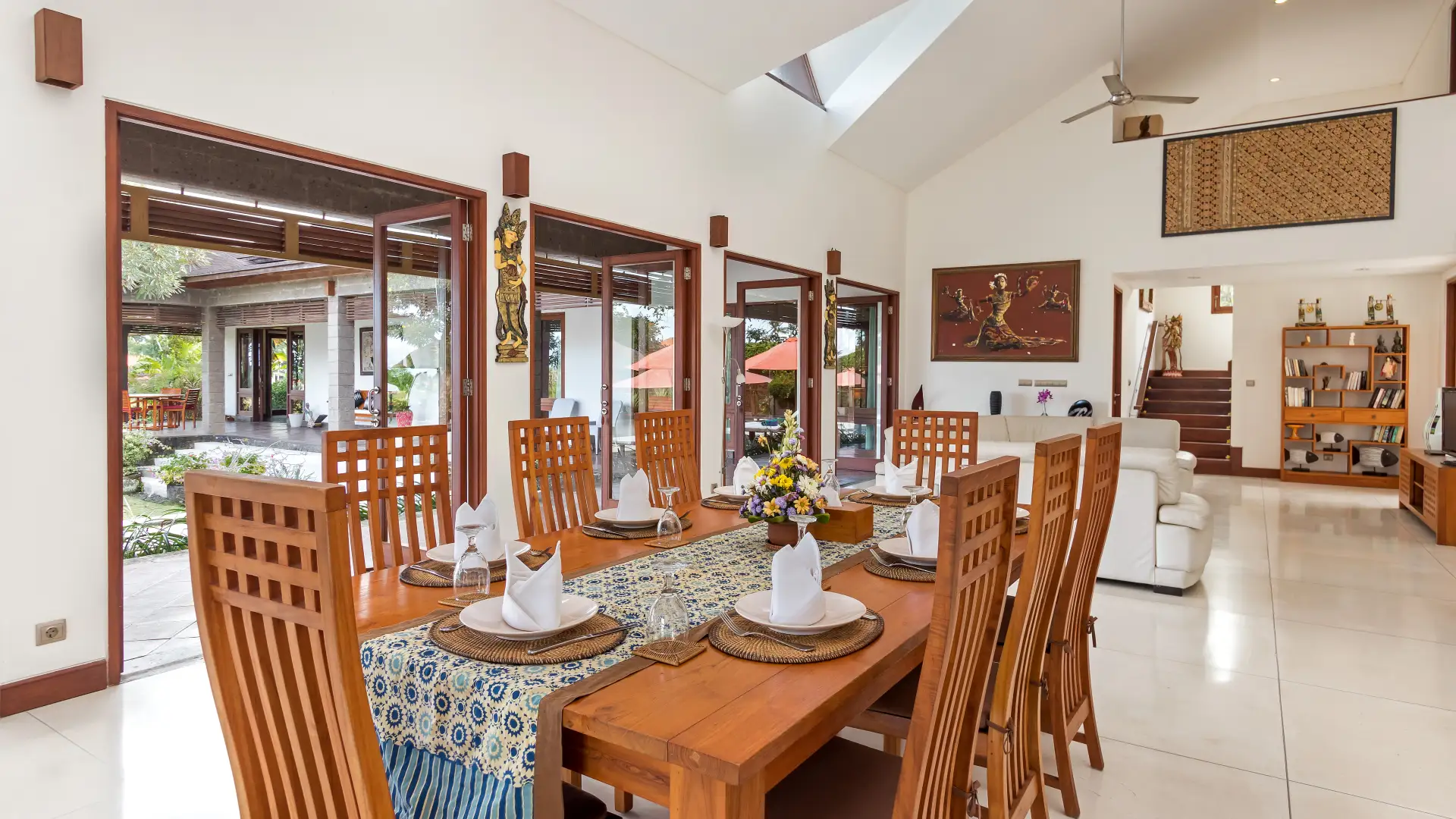4BR Luxury Infinity Pool Villa in Ubud