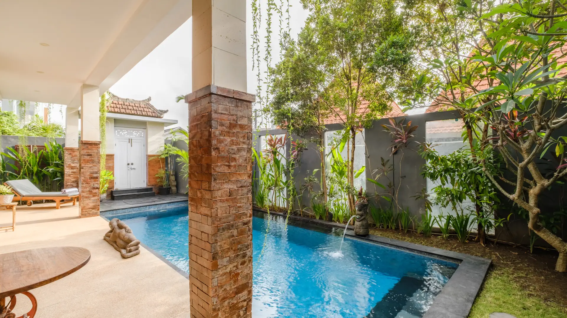 Private Pool - Villa Kamboja