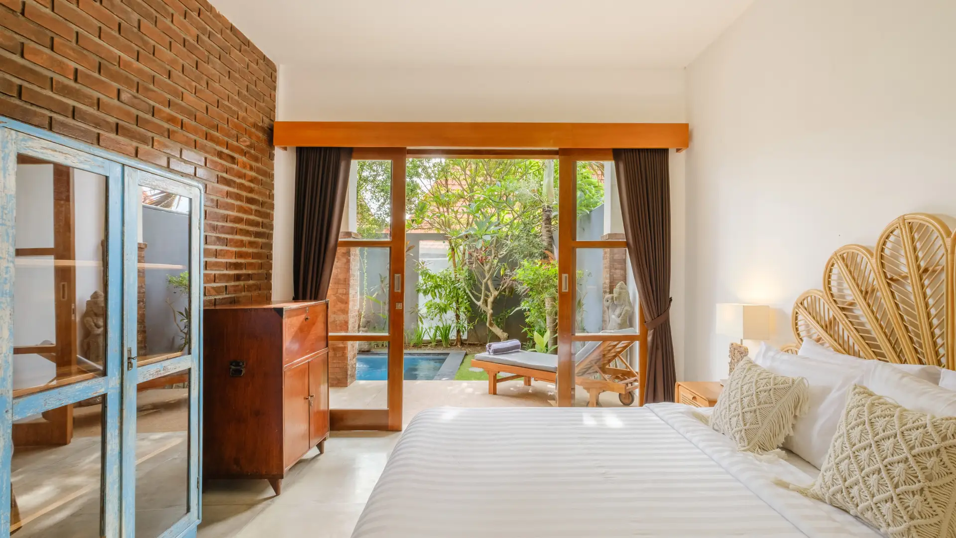 Bedroom - Villa Kamboja