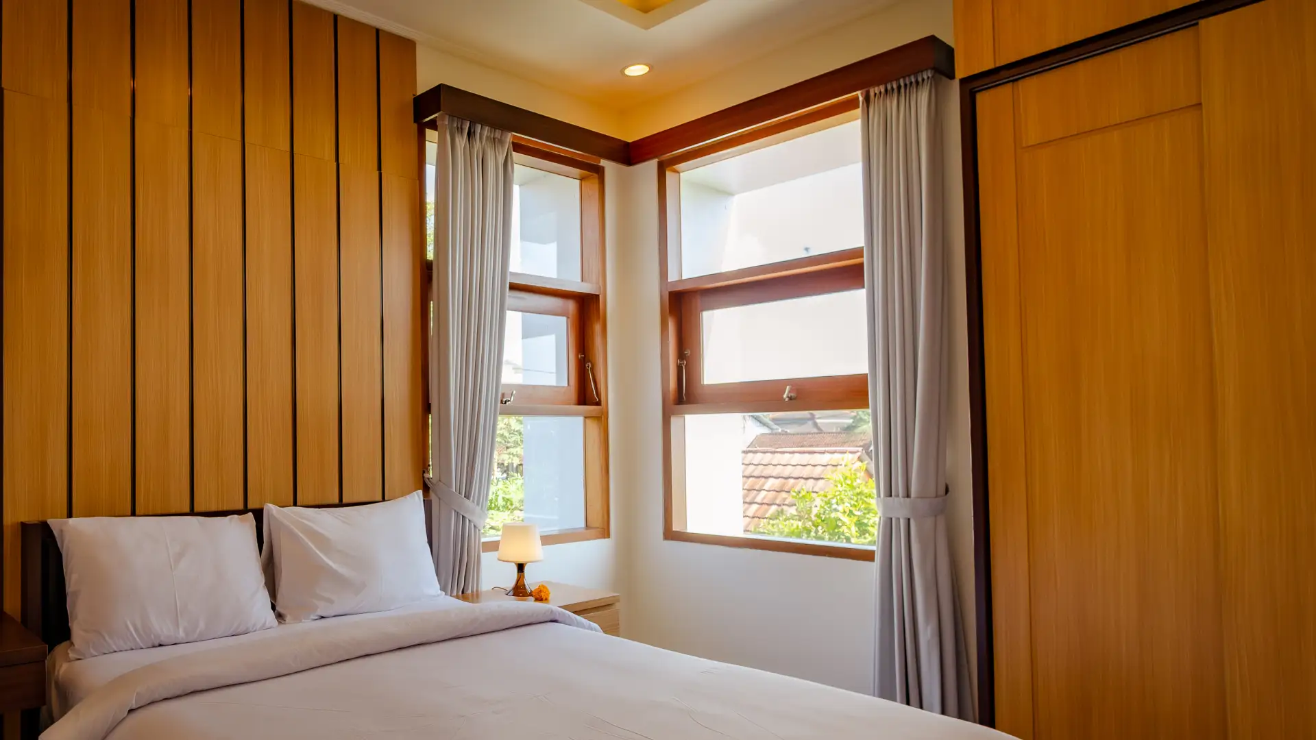 Serene 4BR Villa w/ Pool & Lush Garden, Near Ubud