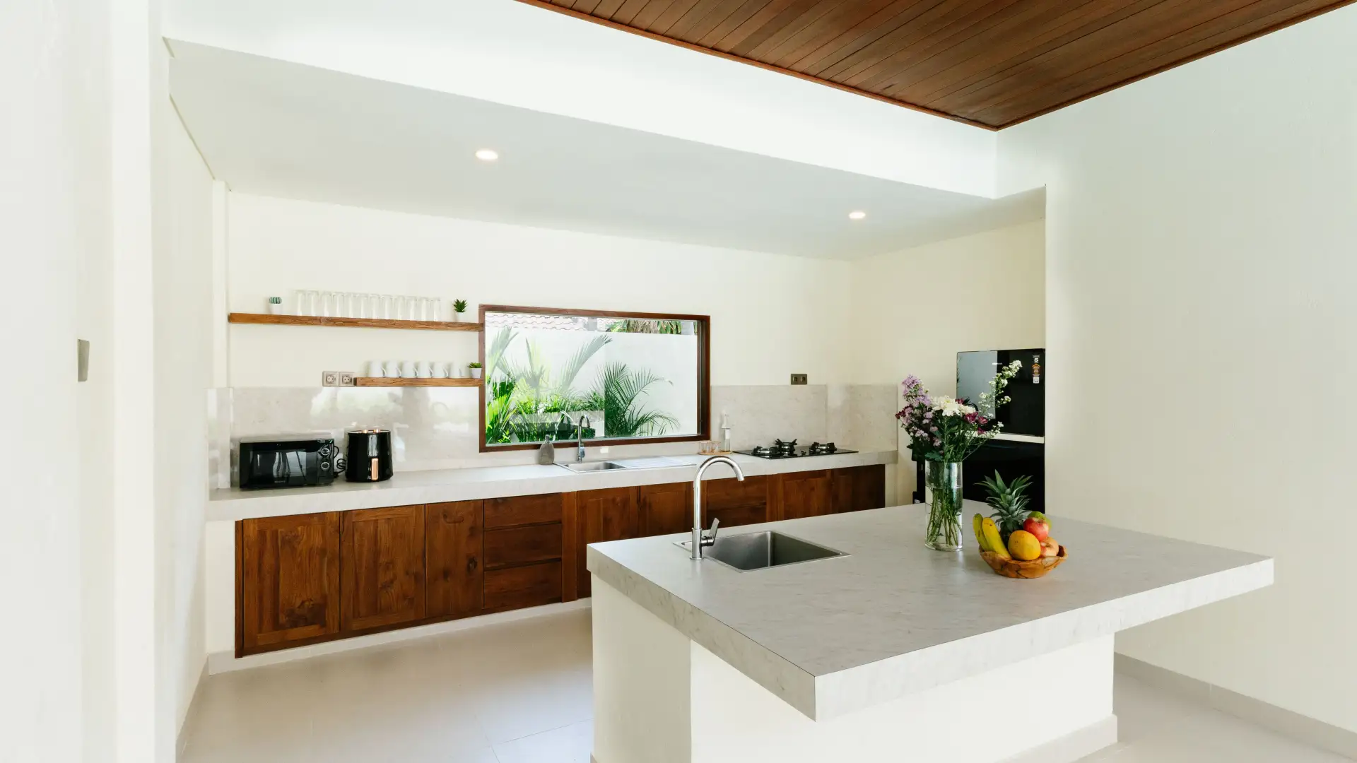 4 Bedroom Villa Bali - Villa Noah Kuta