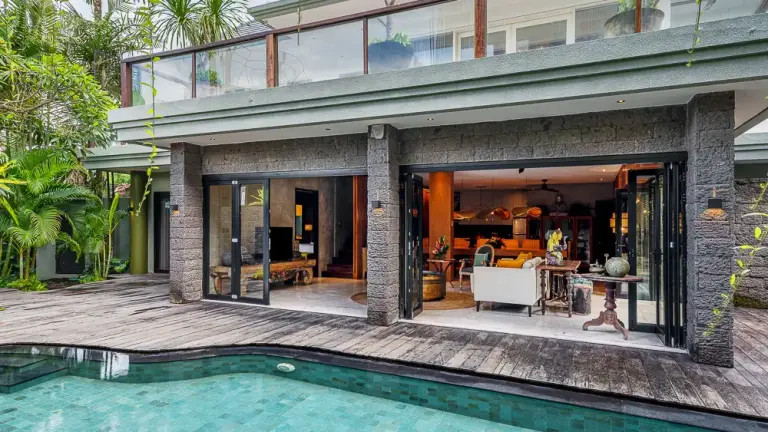 Unique 4BR Luxury Villa in Canggu