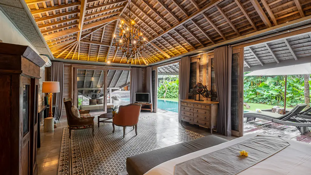 Unique 4BR Luxury Villa in Canggu