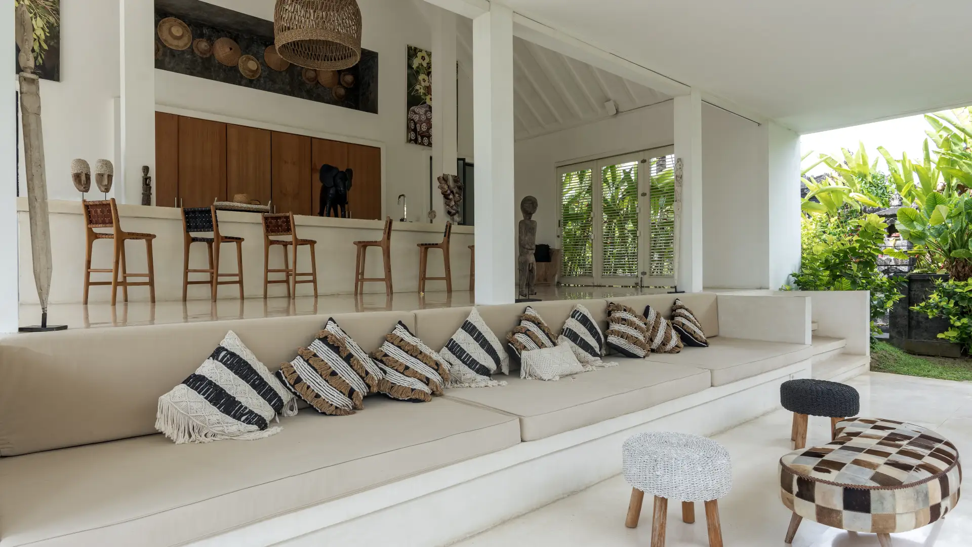 Living Room Area - Villas KaRein
