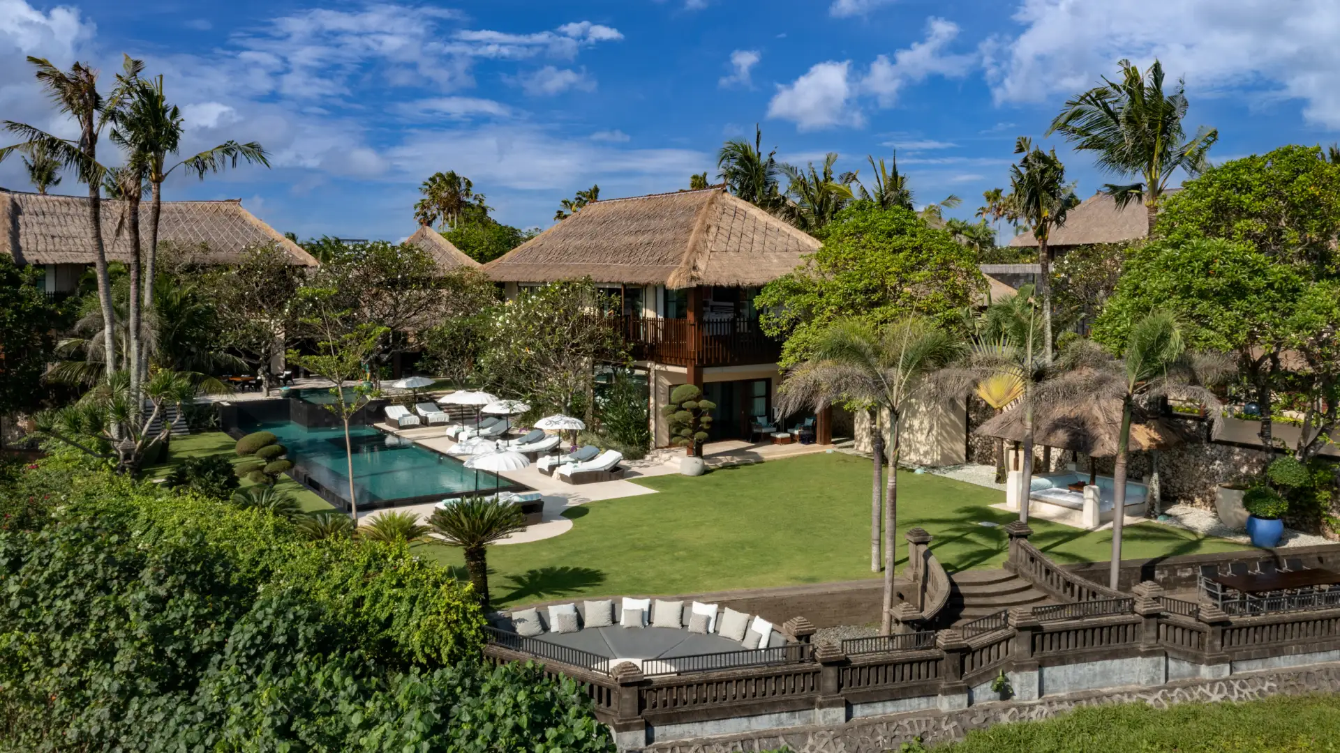 Property Building - Villa Ambra