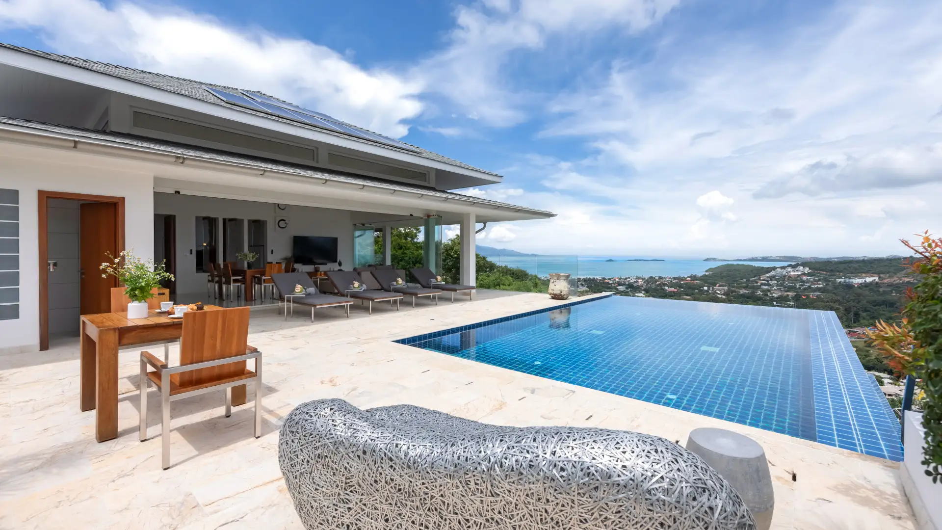 Private Pool - Villa Baan Kuno