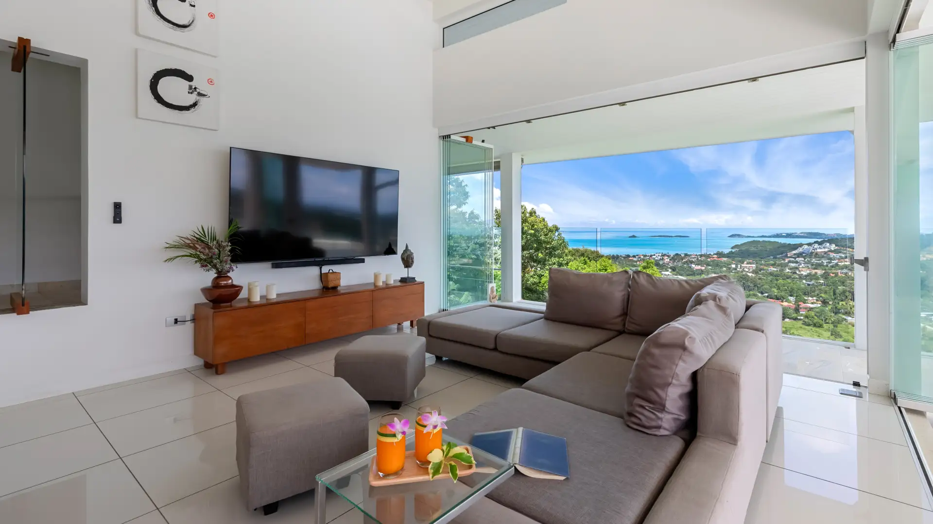 Living Area - Villa Baan Kuno