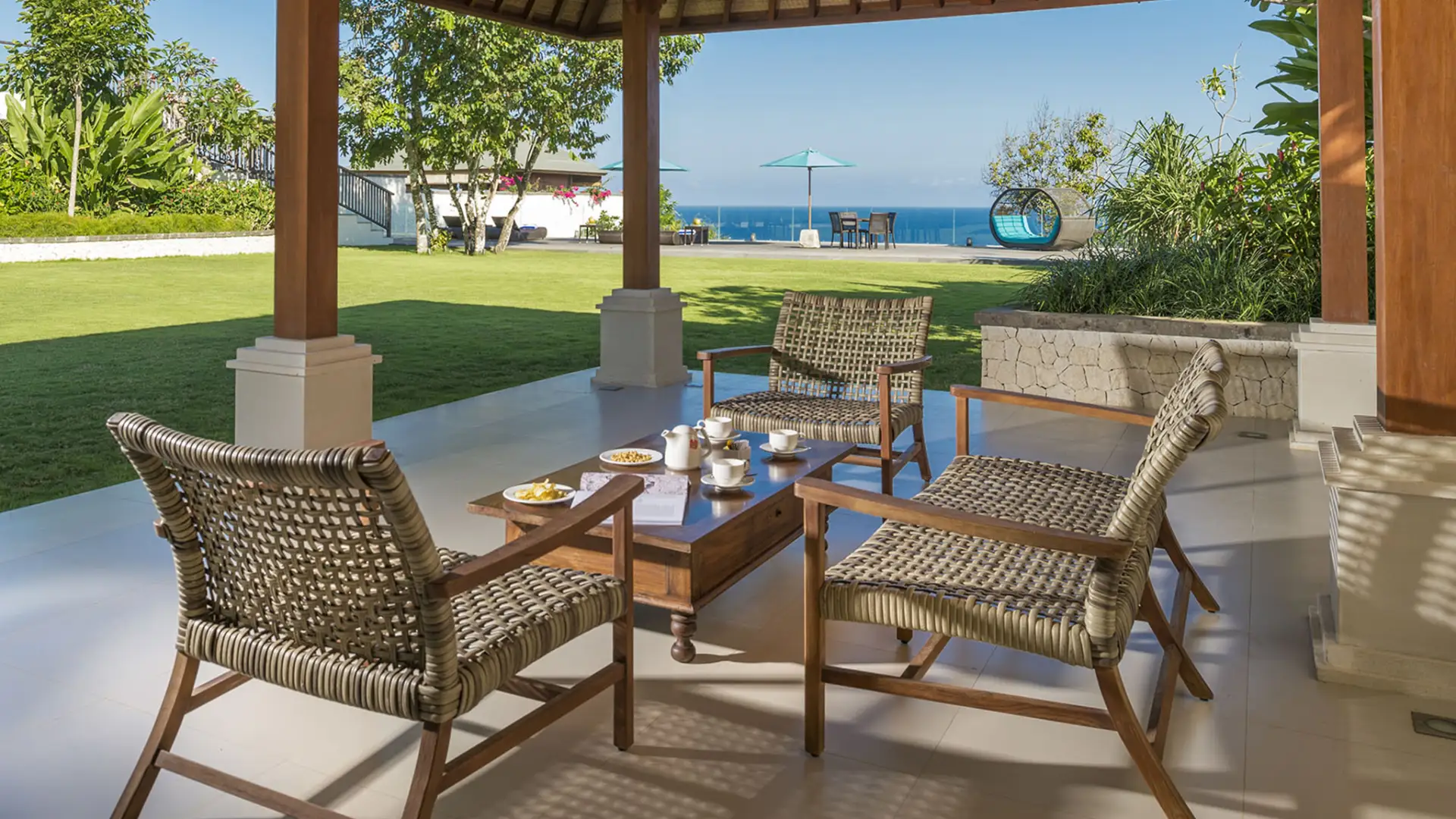 5BR Ocean View Villa in the South of Bali