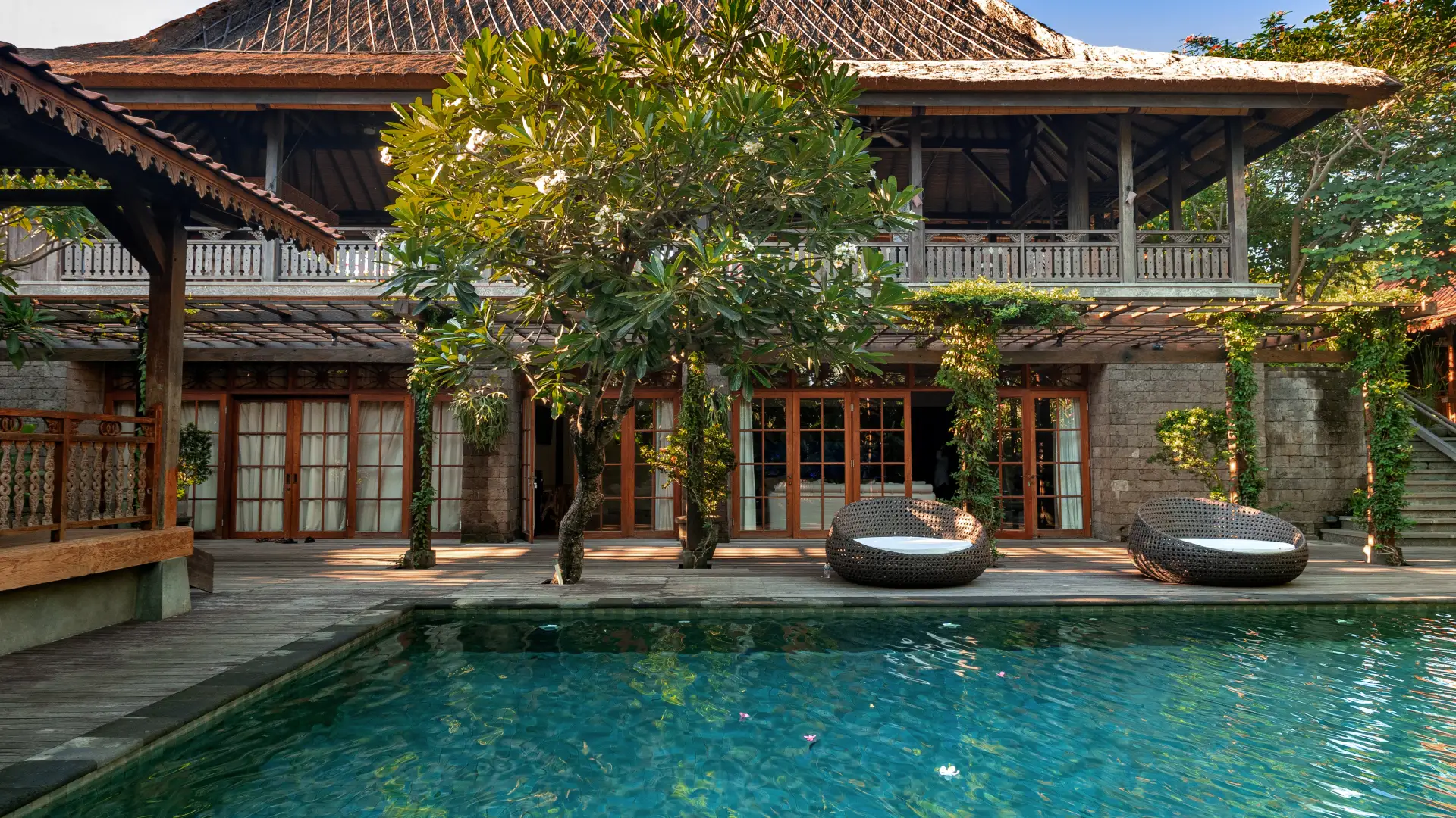 5BR Luxury Balinese Villa in Jimbaran
