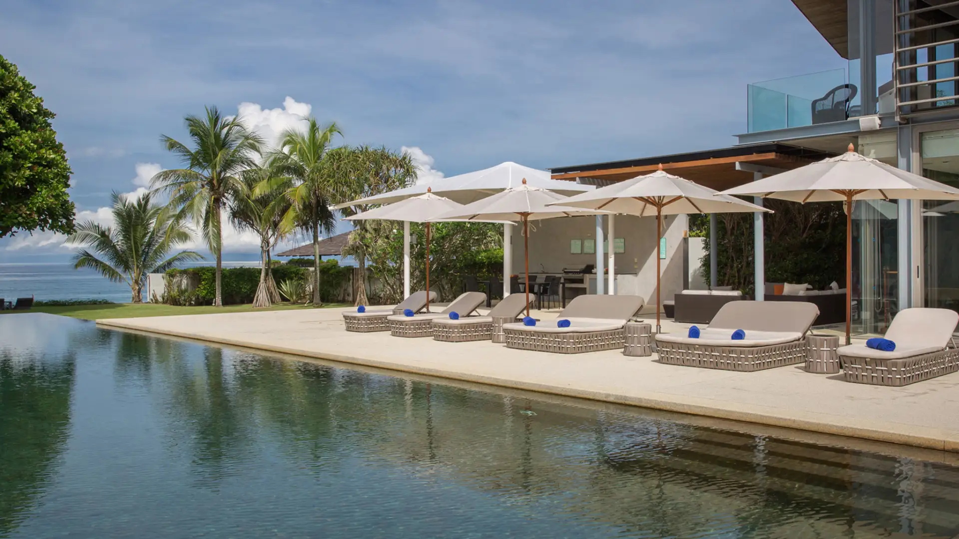 Stylish Beachside 6BR Villa in Phuket