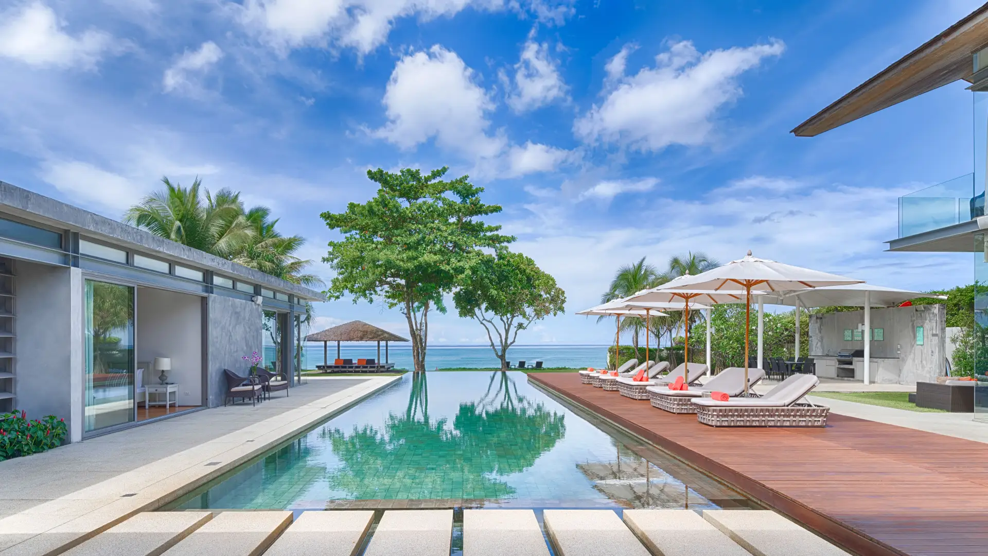 Stylish Beachside 6BR Villa in Phuket - Villa Ceilo