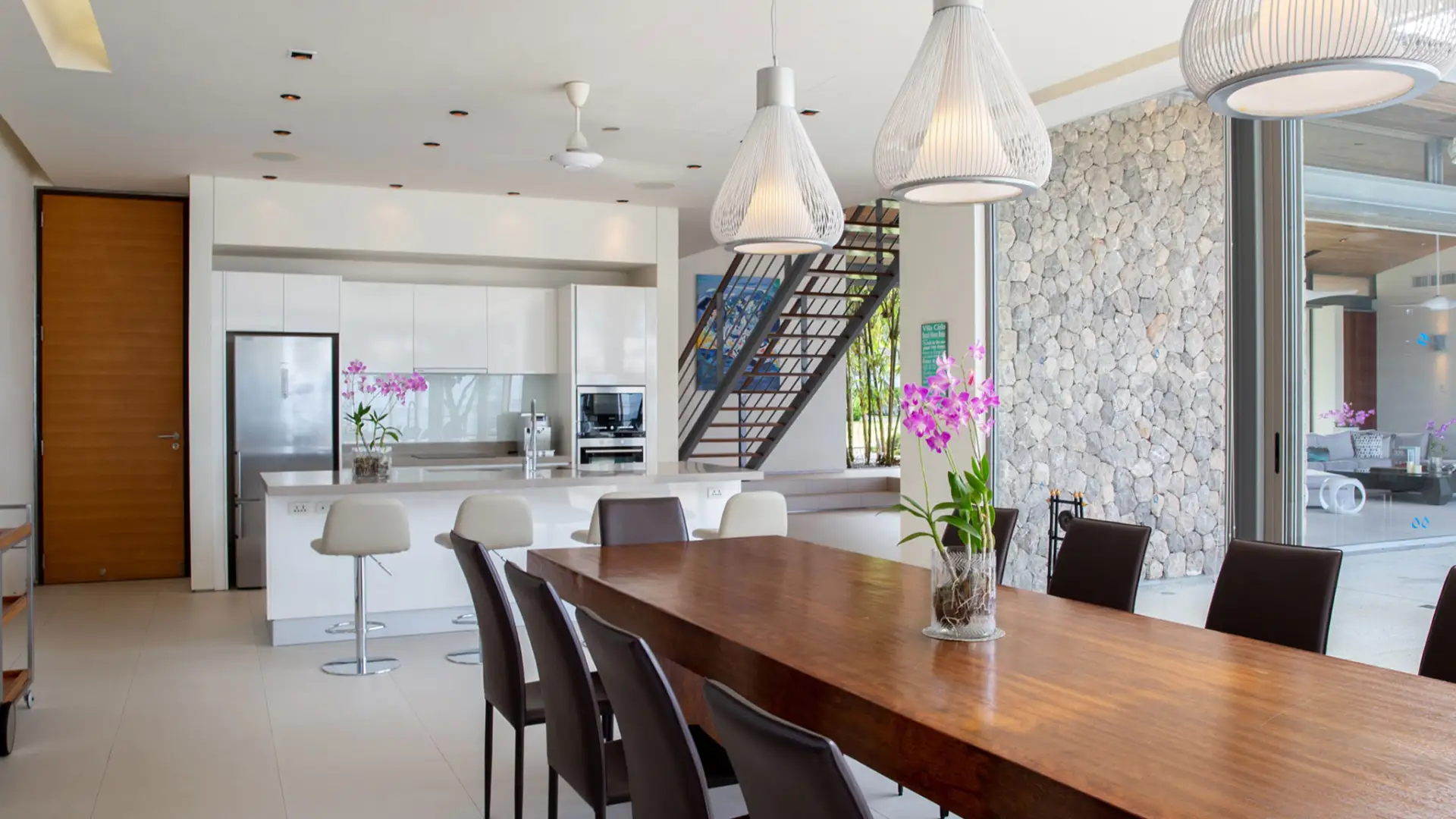 Stylish Beachside 6BR Villa in Phuket - Villa Cielo