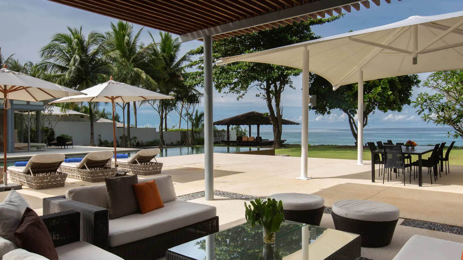 Stylish Beachside 6BR Villa in Phuket - Villa Cielo