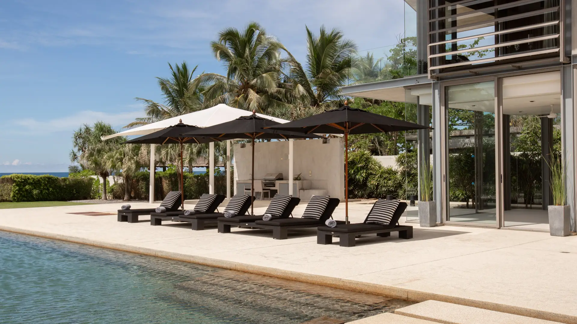 Spacious 6BR Villa In Phuket