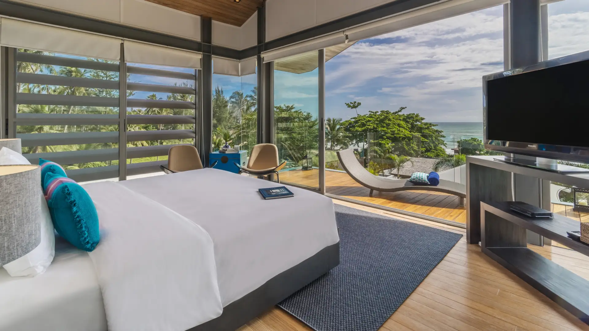 Luxury 4 BR Ocean View Villa in Phuket