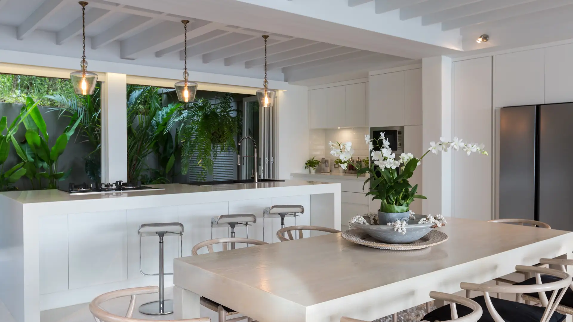 Headland Villa 1 – Luxury 2BR w/ Ocean Views